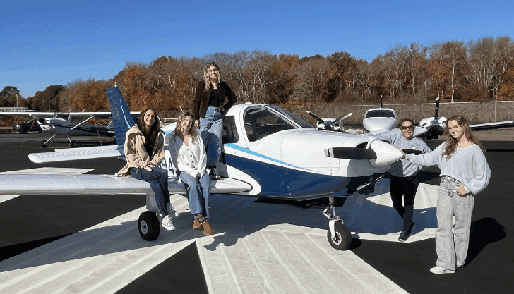 Shoreline Aviation female flight students bond.